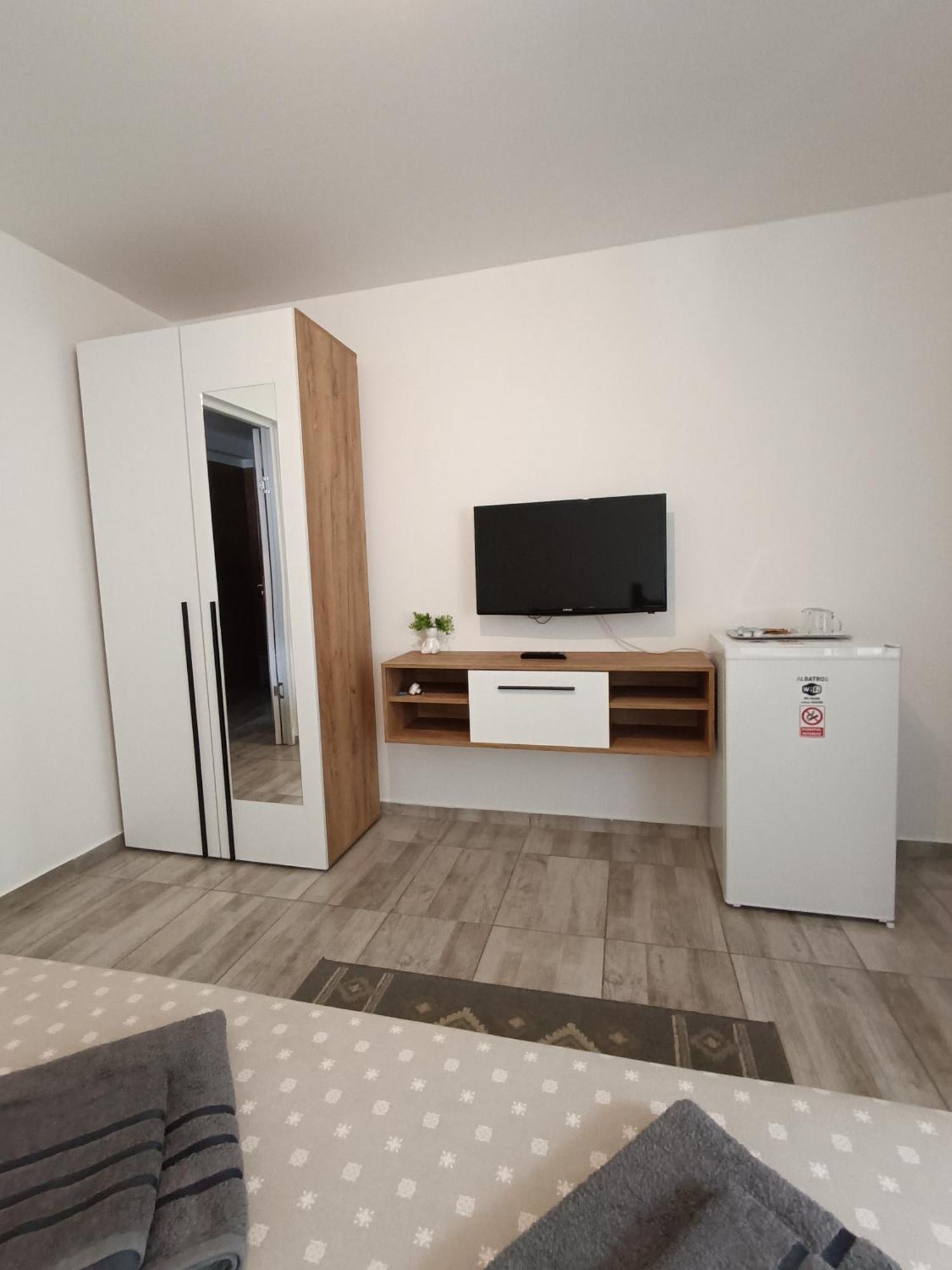 Rio Rooms Băile Herculane Eksteriør billede